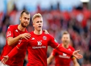 英雄联盟总决赛赛程-包含德国球队备战新赛季，力争夺冠的词条