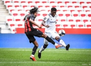 英雄联盟总决赛门票-关于亚眠客场击败尼斯，取得关键胜利的信息