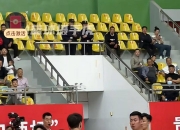 LOL决赛-关于广东队表现出色，击败对手赢得胜利的信息