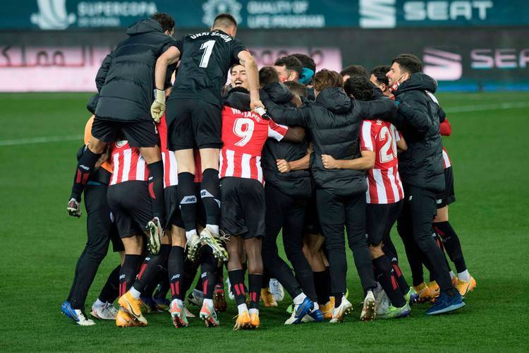 包含罗马联赛主场胜利，士气高昂的词条