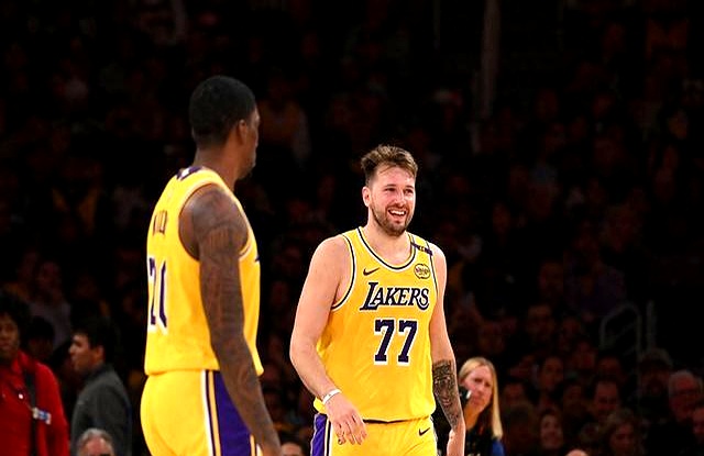 概念球队受困,面对核心强队需冷静应对 概念球队受困,面对核心强队需冷静应对