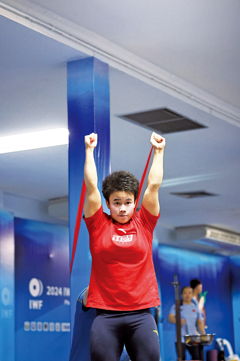 争夺王者:举重男子组决赛精彩纷呈的简单介绍 争夺王者:举重男子组决赛精彩纷呈的简单介绍