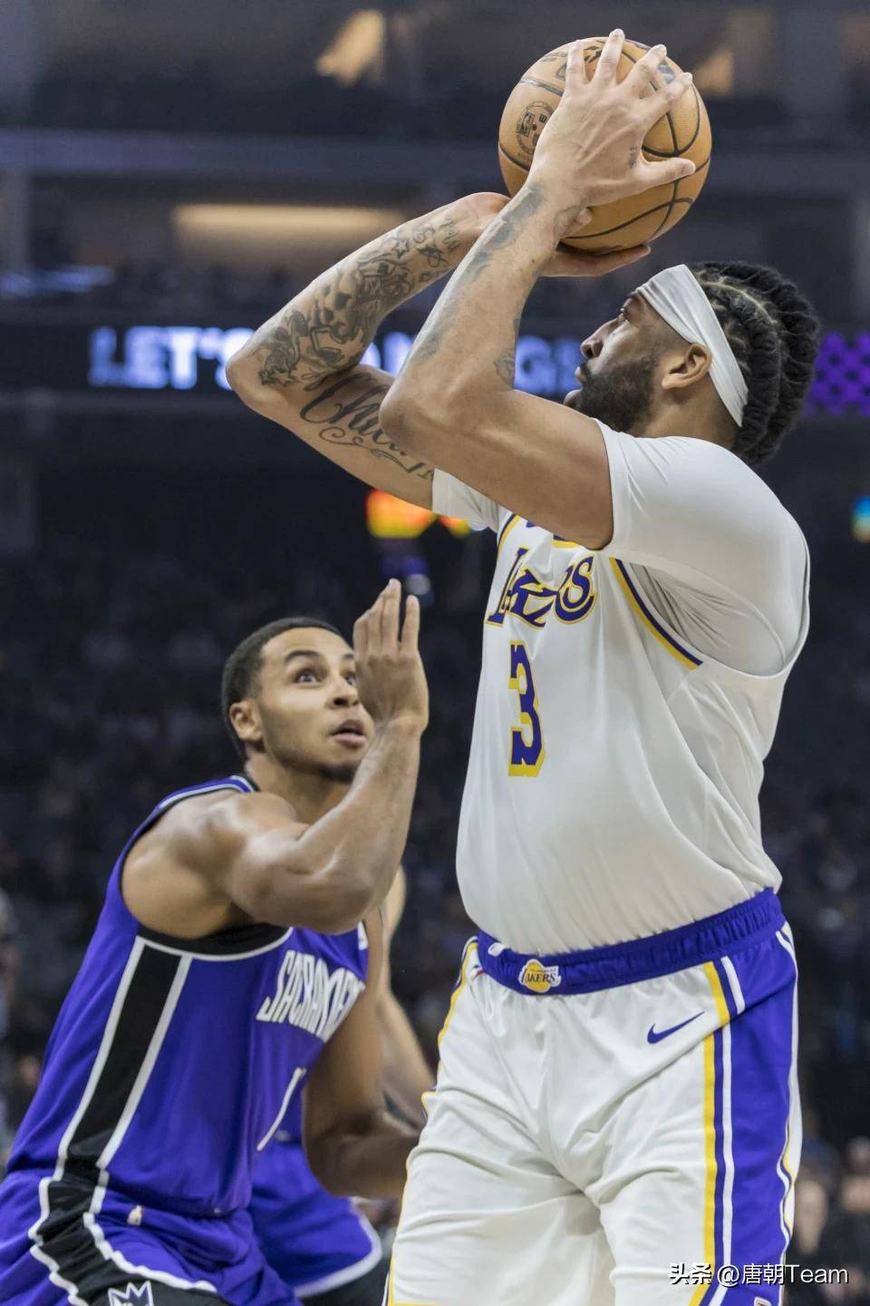 TES横扫罗马,安东尼·戴维斯送出关键助攻宿命之战2025世界赛,点燃全场激情的简单介绍 TES横扫罗马,安东尼·戴维斯送出关键助攻宿命之战2025世界赛,点燃全场激情的简单介绍