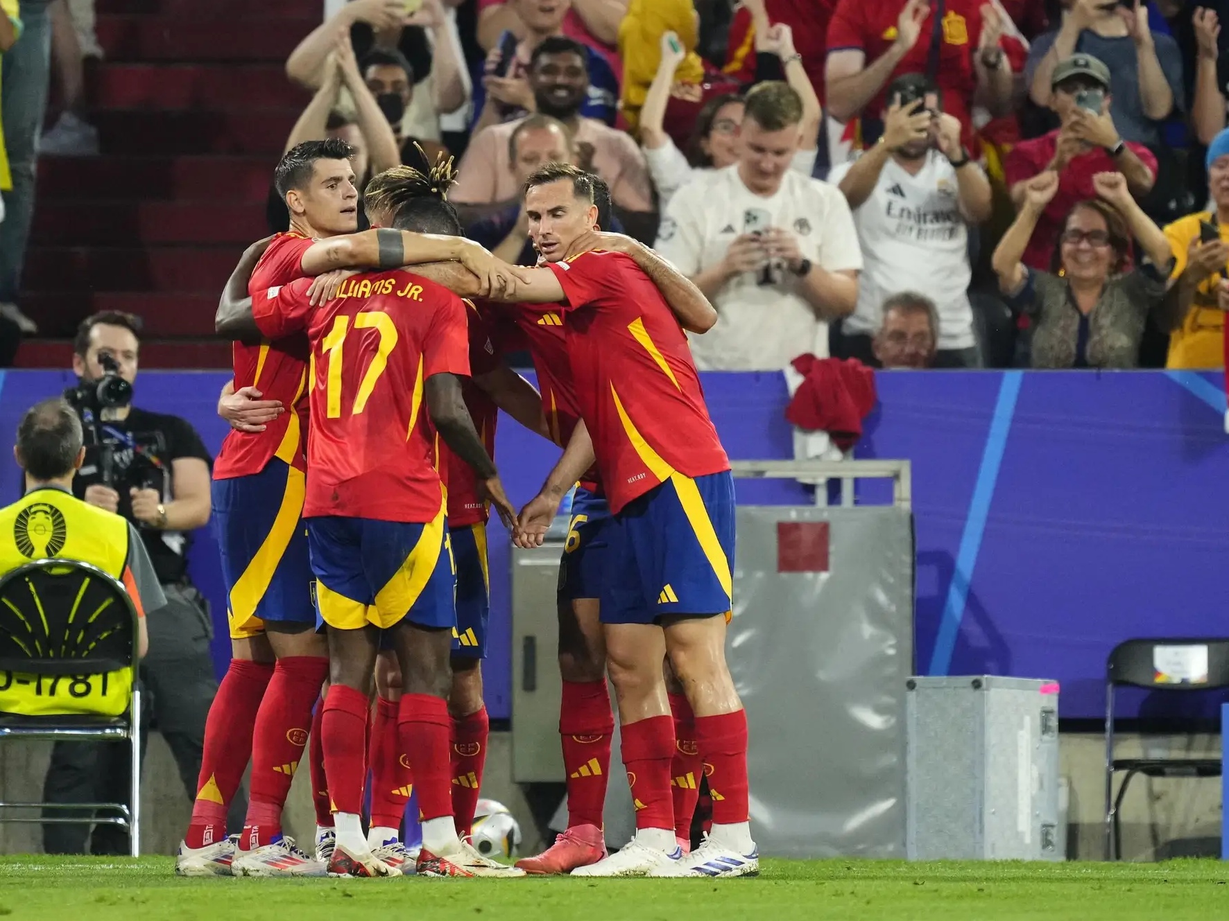 比利时挑战西班牙,激战欧洲杯半决赛 比利时挑战西班牙,激战欧洲杯半决赛