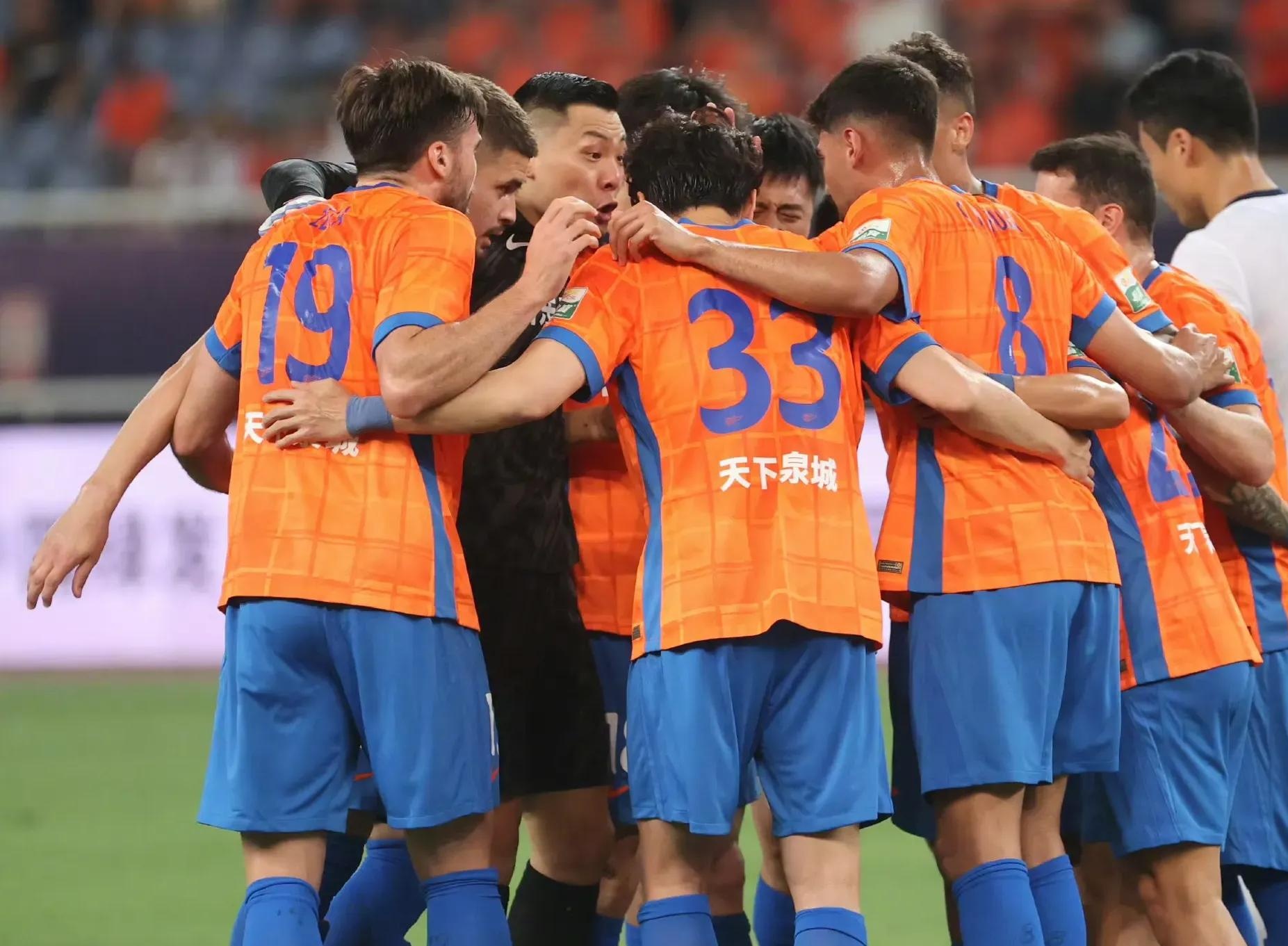 泰国队翻盘中国队,黄鸭组合扛起全队 泰国队翻盘中国队,黄鸭组合扛起全队