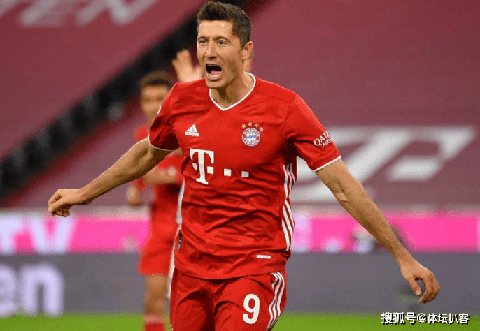 波兰绝杀勒沃库森，伊布关键制胜