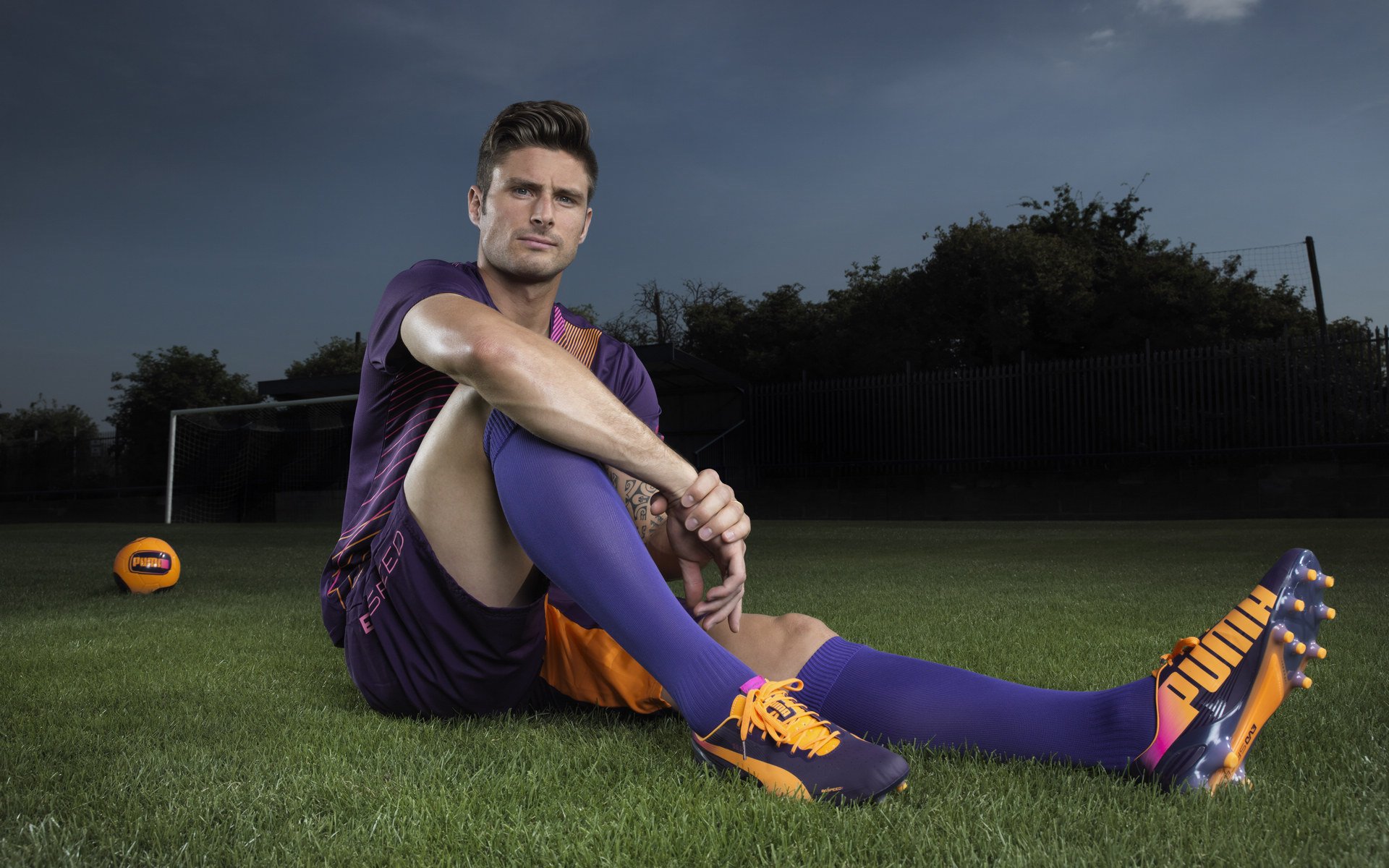 跨界对话，新疆掀翻马刺，布克点亮意甲—体育世界里那些打破常规的颠覆时刻