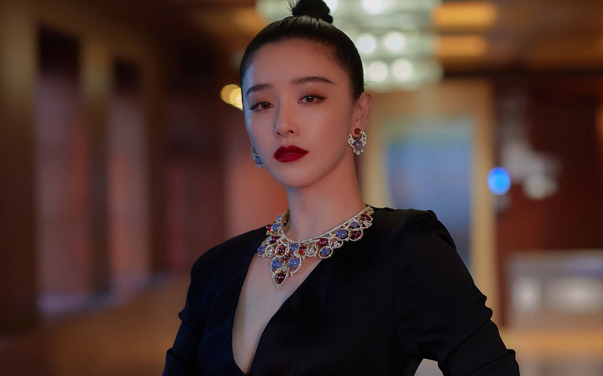 当沉默的利刃出鞘,努涅斯在西班牙的矛尖上完成救赎之战